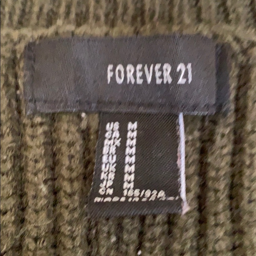Olive green sweater - Picture 2 of 2